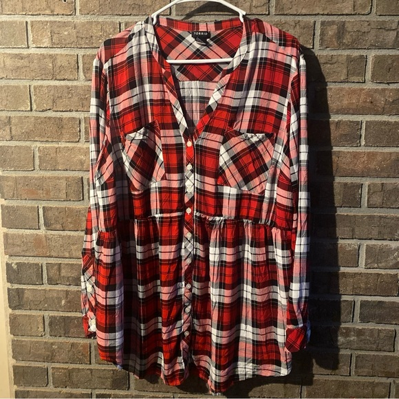 torrid Tops - Torrid Red and White Plaid Shirt